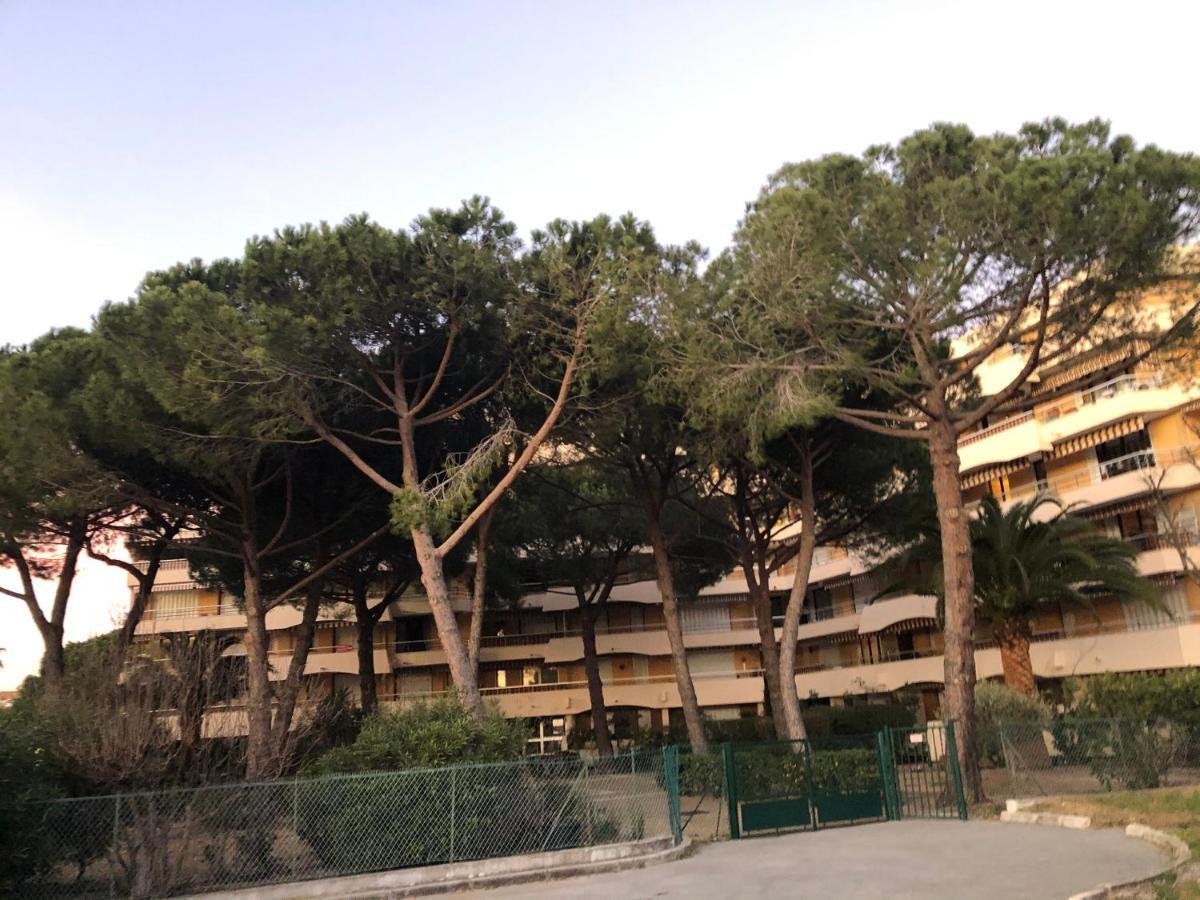 Residence La Miougrano Frejus Plage Fréjus Exterior foto